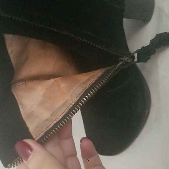 *SOLD* Joie suede boots heeled leather black sz 36 - Picture 2 of 6